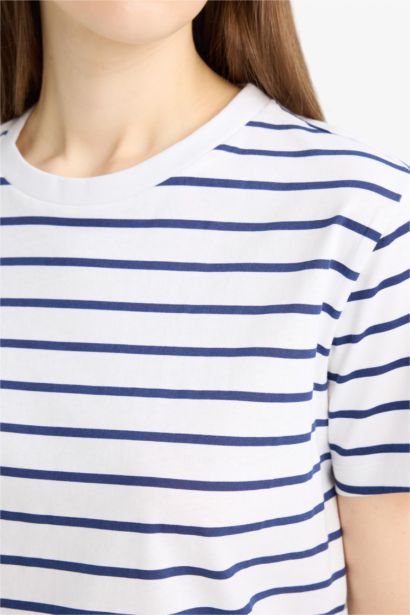 Woman Short Sleeve T-Shirt