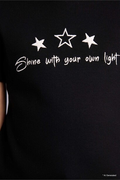 Girl Slim Fit Slogan Pattern Short Sleeve T-Shirt