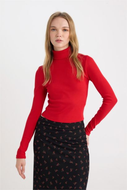 Pull Slim à Manches Longues à col roulé