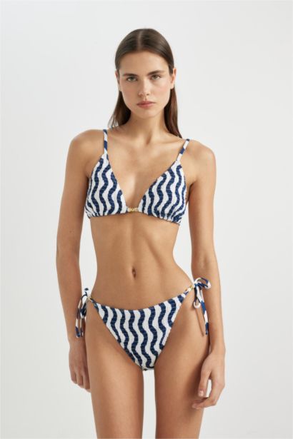 Fall in Love Regular Fit Striped Bikini Top