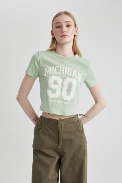 Fitted Printed Short Sleeve T-Shirt