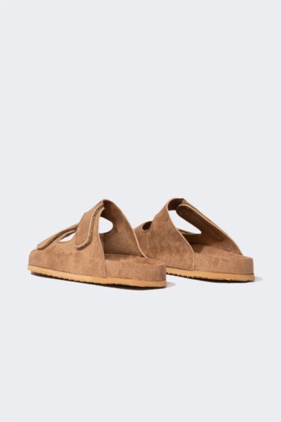 Man Flat Sole Slipper