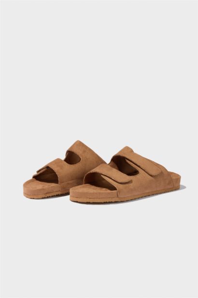 Man Flat Sole Slipper