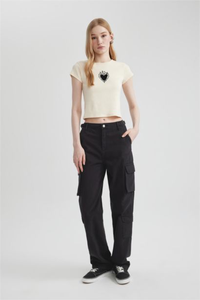 Straight Fit Cargo pants