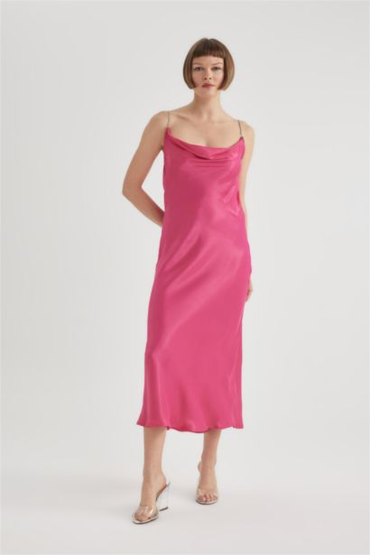 Bodycon Bisiklet Yaka Kısa Kollu Saten Midi Elbise