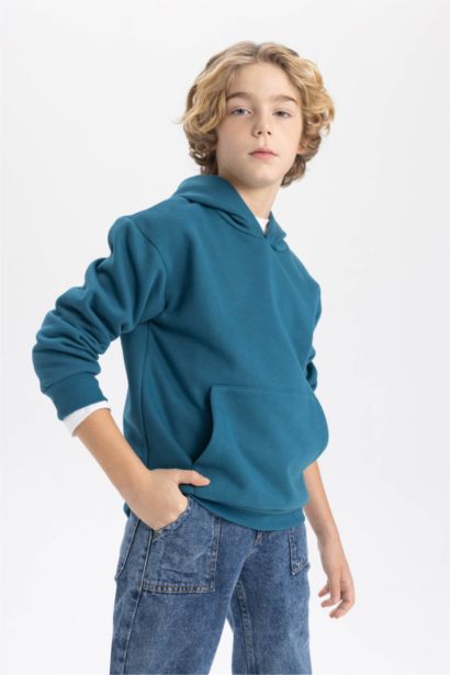 سويت شيرت ولادي قصة عادية بغطاء للرأس