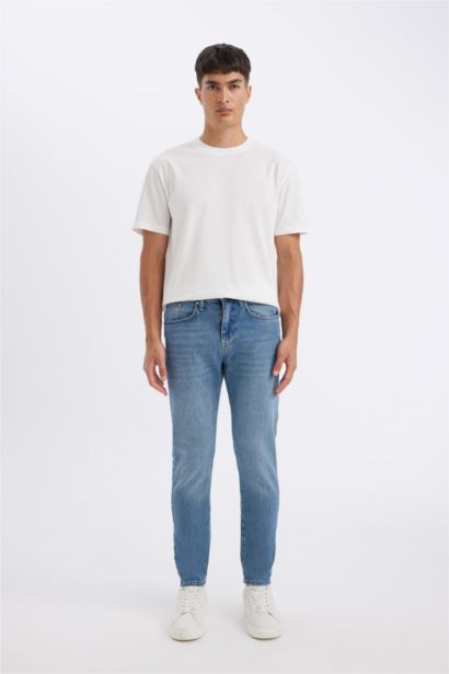 سروال جينز تابيرد سليم فيت برجل ضيق وخصر عادي