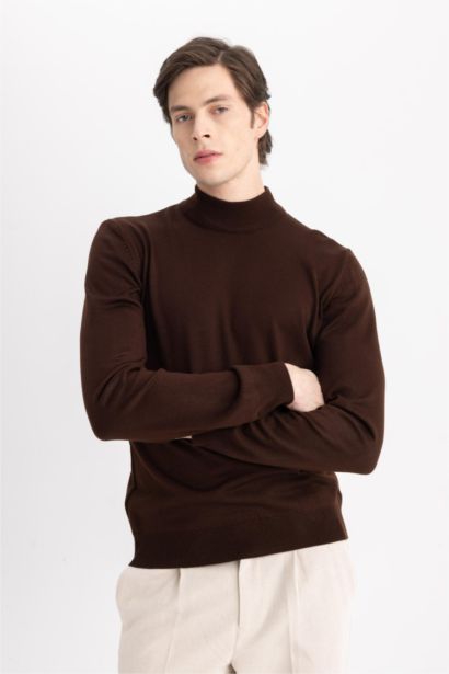Slim Fit Pullover