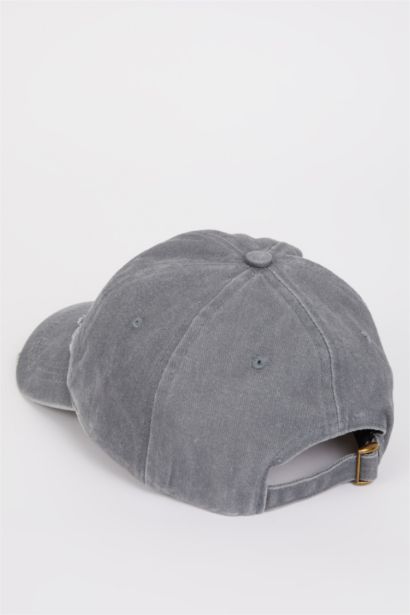 شفقة كاب جينز رجالي مطرز