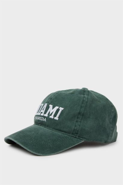 Casquette en coton brodée pour homme