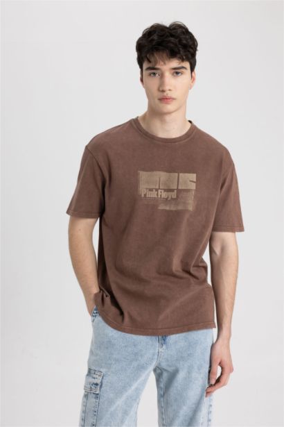 Pink Floyd Regular Fit Crew Neck Short Sleeve T-Shirt