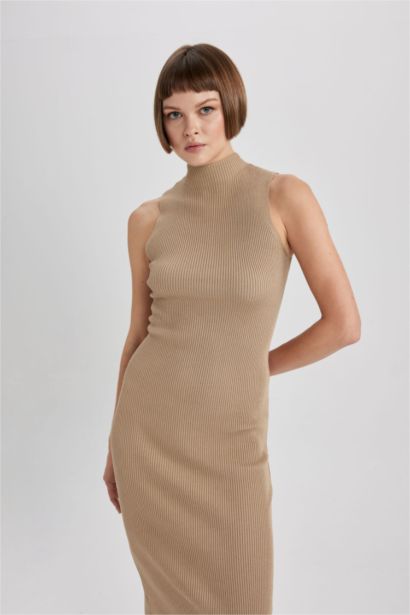 Сукня приталеного крою напівводолазка Rıb