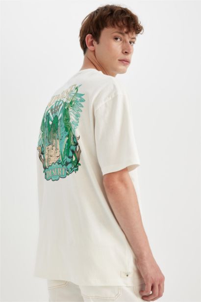 Comfort Fit Crew Neck Printed Short Sleeve T-Shirt