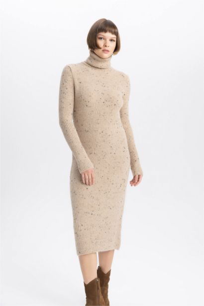 Slim Fit Turtleneck Thessaloniki Fabric Dress