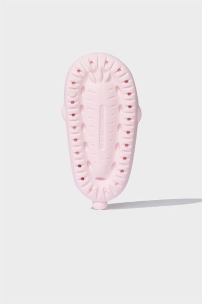 شبشب إيفا بكعب عالي بشريط مفرد