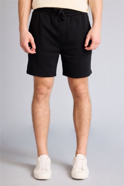 Regular Fit Straight Leg Basic Shorts