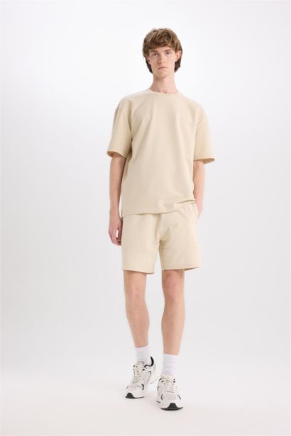 Slim Fit Super Skinny Hem Shorts