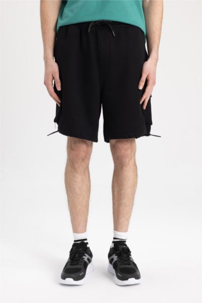 Oversize Fit Regular Hem Shorts