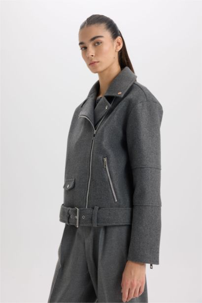 Regular Fit Collar Pocket Belted Zippered Short Cachet Jacket