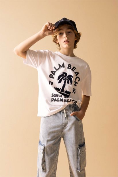 Boy Oversize Fit Crew Neck Printed T-Shirt