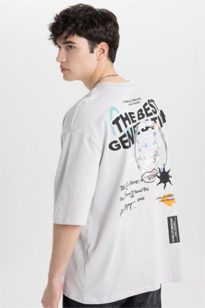 Loose Fit Short Sleeve T-Shirt