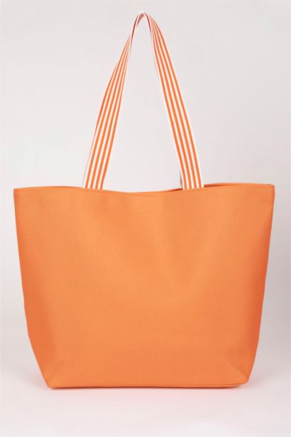 جنطة يد نسائي منسوج