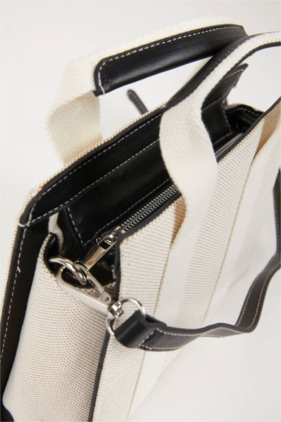 Kadın Kanvas Omuz Çantası