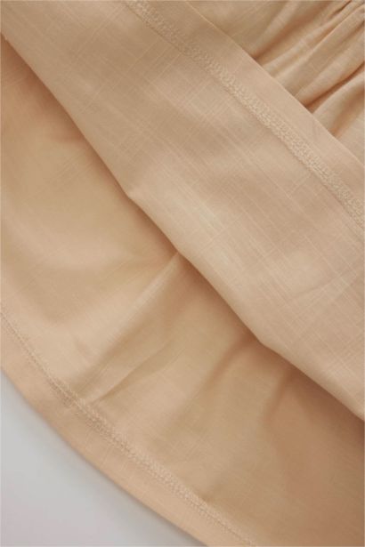 تيشيرت بناتي نص كم مضلع قصة عادية