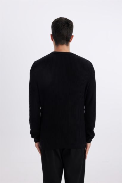 Standard Fit Knitwear Pullover