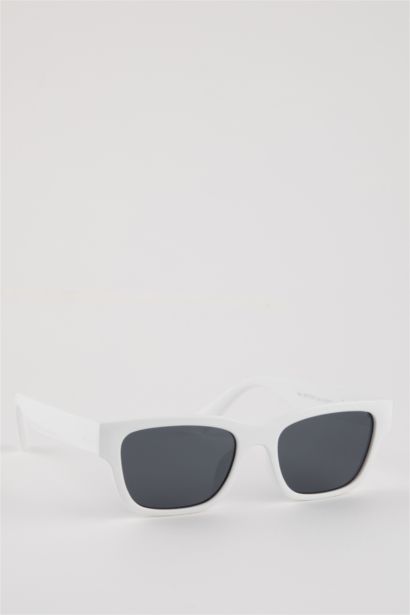 Woman Rectangular Plastic Sunglasses