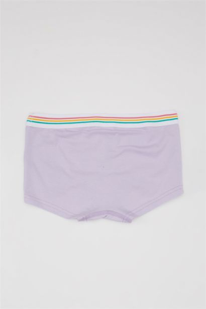 بوكسر قصة عادية