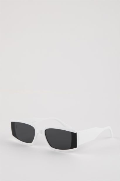 Woman Rectangular Plastic Sunglasses
