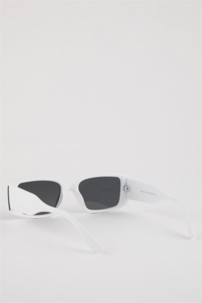 Woman Rectangular Plastic Sunglasses