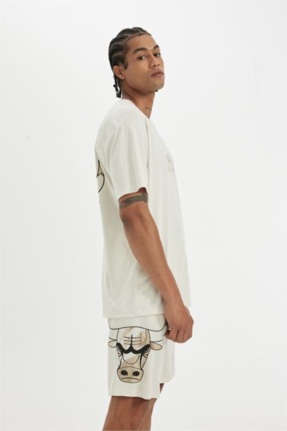 تيشيرت أوفر سايز بياقة مستديرة