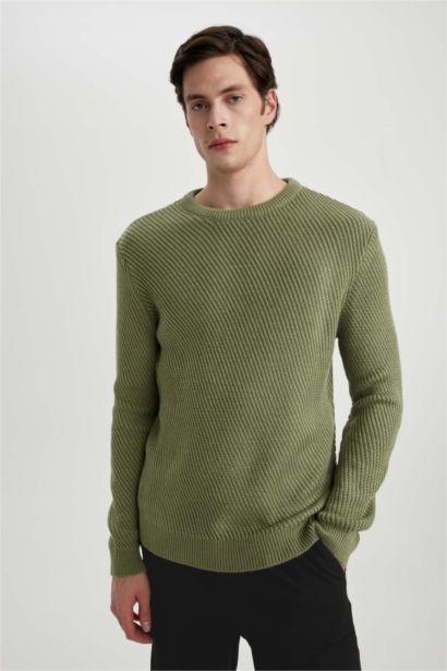 Standard Fit Crew Neck Knitwear Pullover