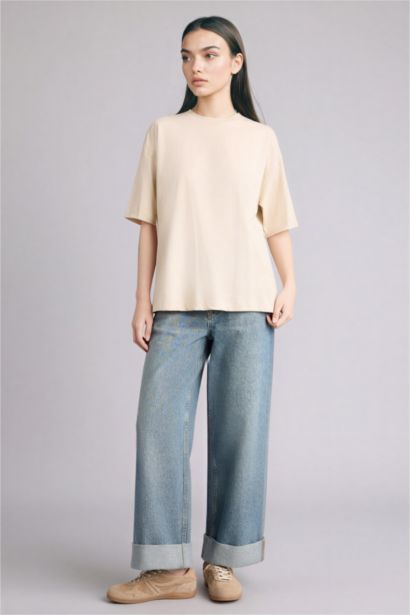 Woman Short Sleeve T-Shirt