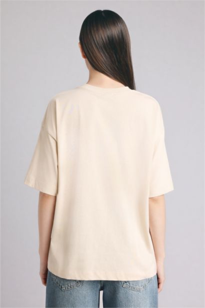 Woman Short Sleeve T-Shirt