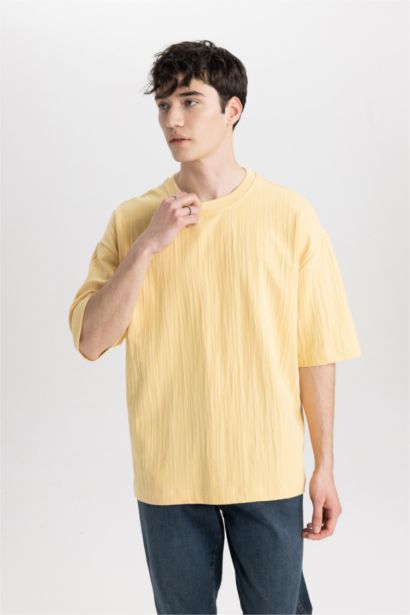 Loose Fit Crew Neck Short Sleeve T-Shirt