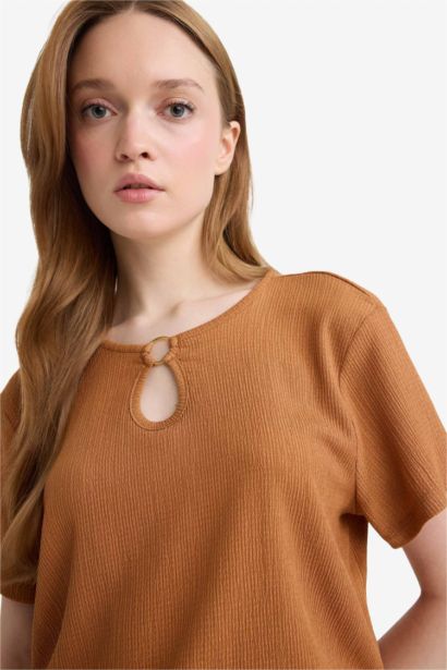 Crew Neck Short Sleeve T-Shirt