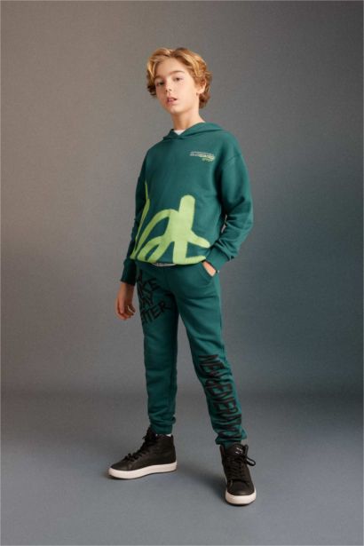 Boy Oversize Fit Hooded Sweatshirt