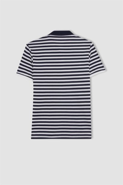 تيشيرت بولو رياضي مطرز قصة عادية بيكيه من DeFactoFit