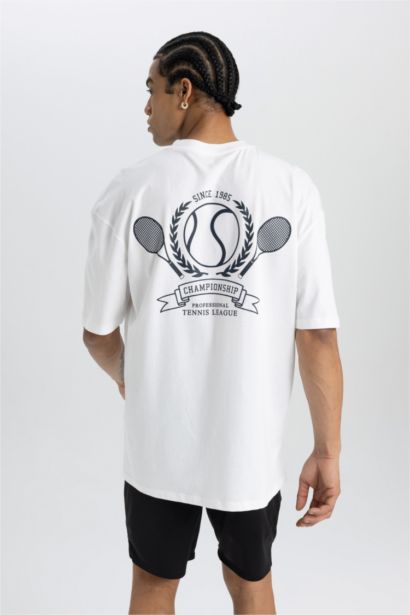 تي شيرت مطبوع اوفر سايز بياقة مستديرة بطبعة من الخلف من DeFactoFit