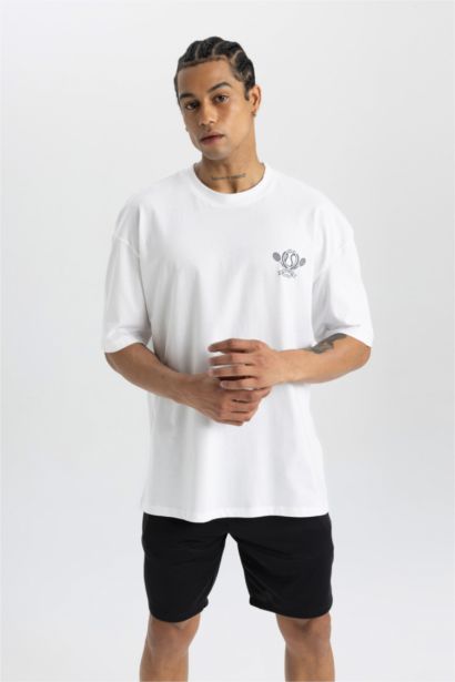 تي شيرت مطبوع اوفر سايز بياقة مستديرة بطبعة من الخلف من DeFactoFit