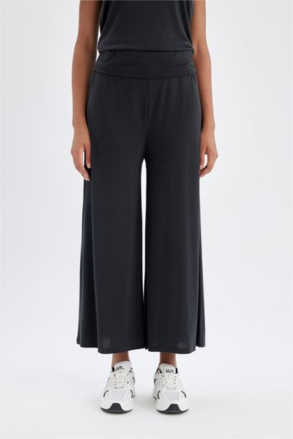 Wide Leg Trousers