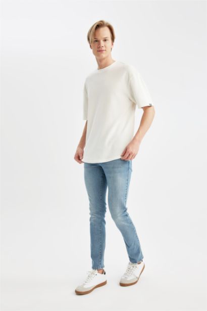 Carlo Skinny Fit Normal Waist Slim Leg Jeans