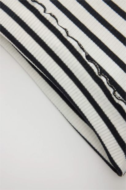 T-Shirt Rayé Coupe Régulière à Manches Longues et Col rond Pour Bébé Fille