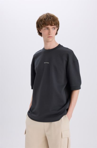 Loose Fit Crew Neck Printed Short Sleeve T-Shirt