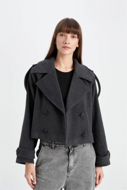 Manteau en cachemire imperméable à coupe régulière court et ceinturé