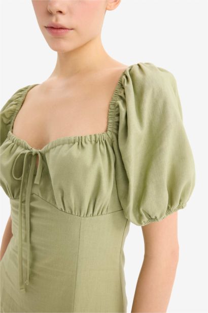 жүрек жағасы қысқа жеңді Қысқа жеңді тоқылған көйлек