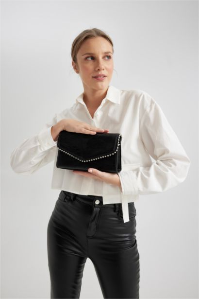 Kadın Zımba Detaylı Suni Deri Omuz Çantası